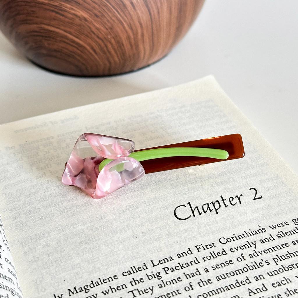 Adorable Flower Pattern Acetate Hair Claw Clip For Women Stylish And Trendy Design