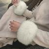 1 Pair Faux Fur Wrist Cuffs Women Furry Arm Warmers Fluffy Warm Furry Bands for Winter Spring Autumn Outfits Skiing Parties
