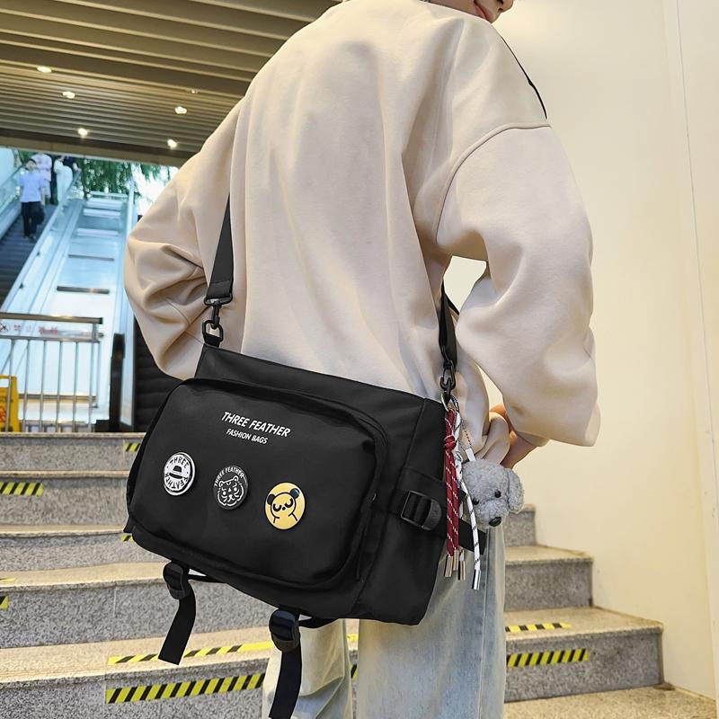 Teen Shoulder Bag Middle School Student Crossbody Bag Large Capacity Messenger Bag