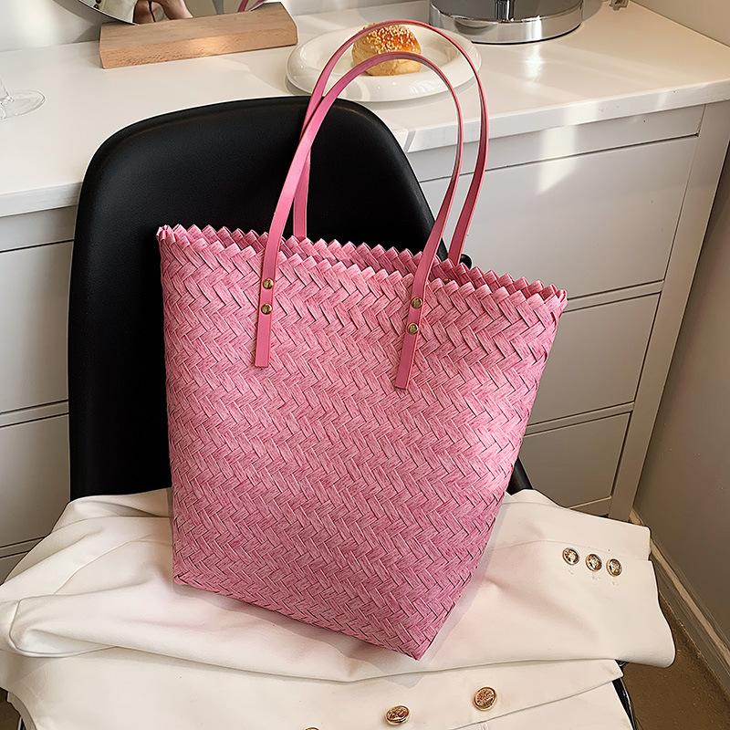 Yogodlns Summer Woven Straw Tote Bag Casual Large Capacity Rattan Beach Bag Holiday Handmade Shoulder Bag Travel Shopper Bag
