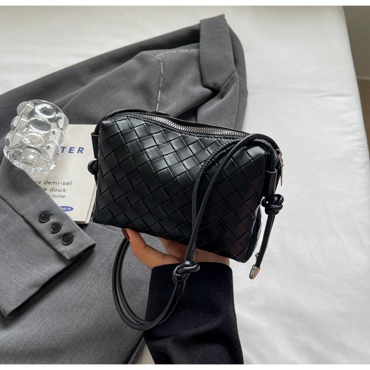 Новая популярная простая сумка через плечо, нишевый дизайн, плетеная сумка, женская модная сумка для покупок, для поездок на работу, сумка-мессенджер