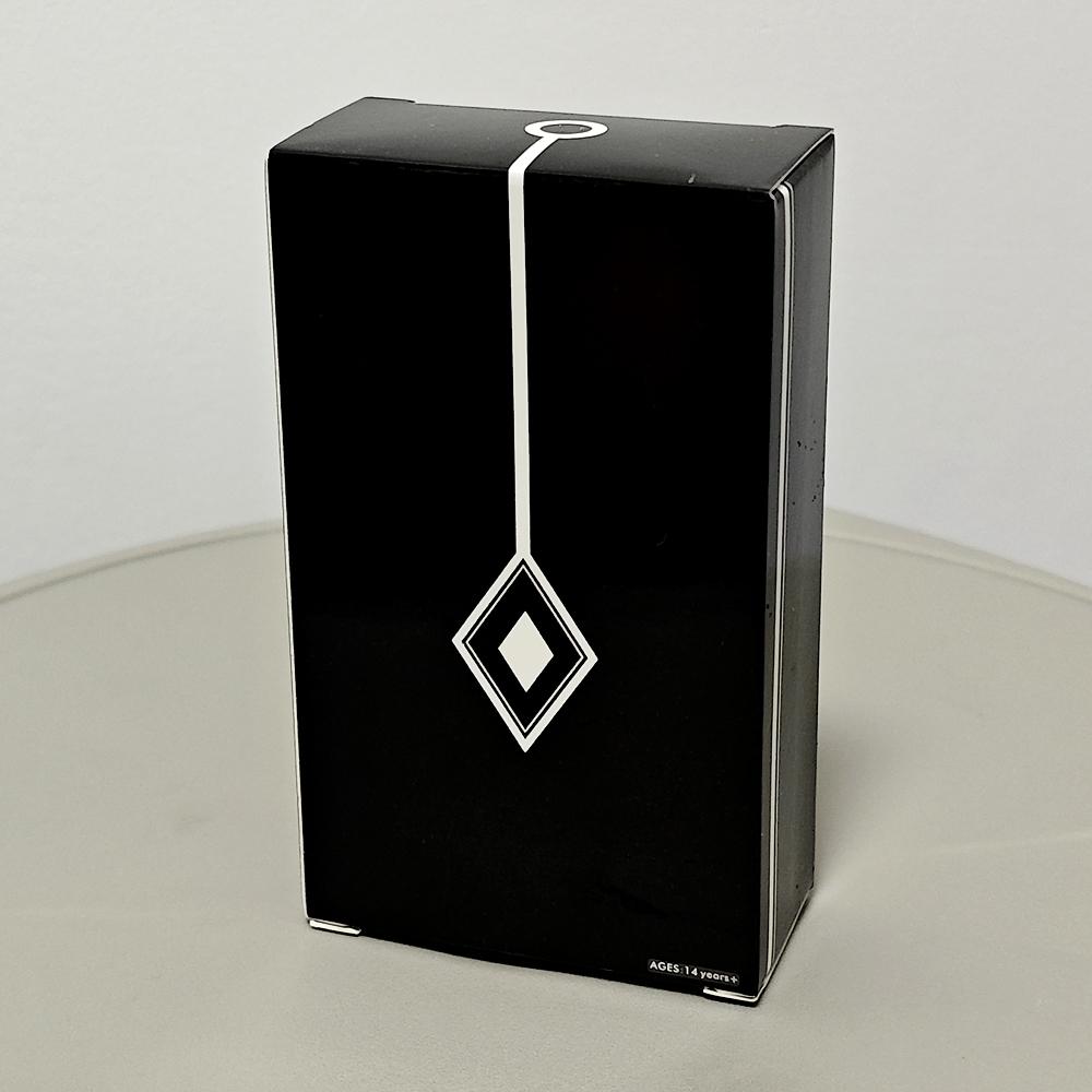 Dirty Red Tarot Deck 10.3*6cm 78 Pcs Tarot Cards Channel Energy Through Bold Strokes and Striking Contrasts