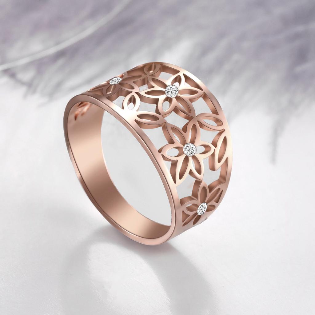 Simple And Elegant Titanium Steel Hollow Flower Ring For Women Fade Resistant Design
