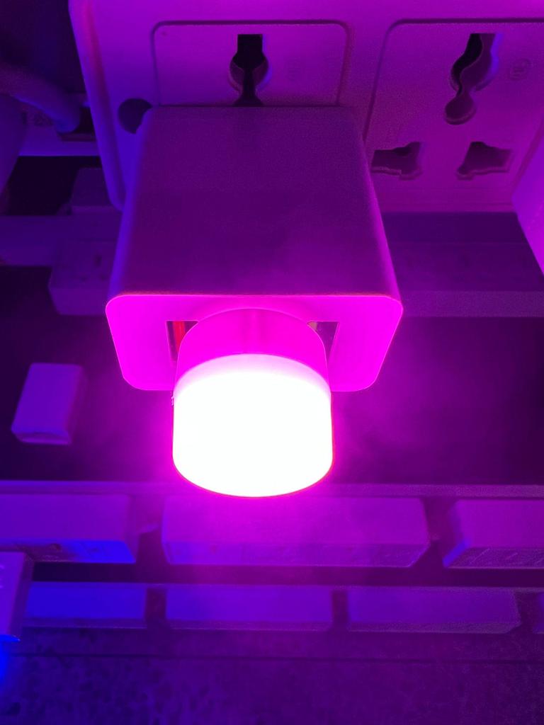 Светодиодный USB-ночник - многоцветные варианты: Красный, синий, зеленый, фиолетовый, розовый — красочное окружающее освещение