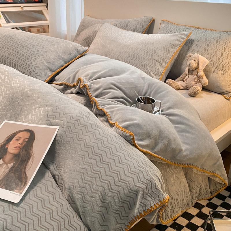 Thickened Yarn Dyed Milk Velvet Bed Top Four Piece Set Of Winter Bound Coral Velvet Quilt Cover Flannel Sheet Quilt Cover