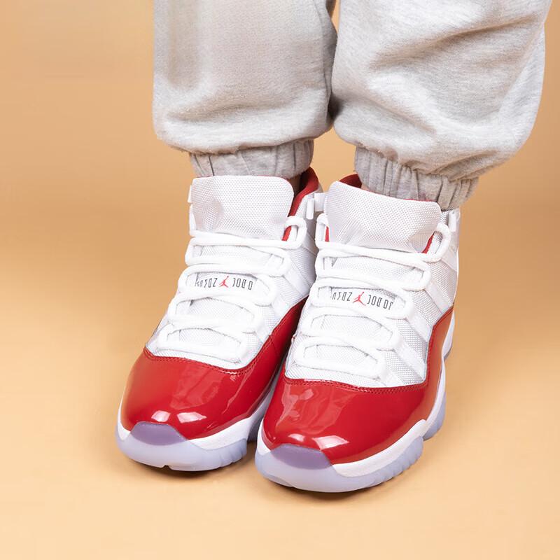 Кроссовки Air Jordan 11 Retro GS Cherry Kids Белый Черный Varsity-Red 378038-116