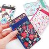 Кардхолдер на шею с цветочным принтом