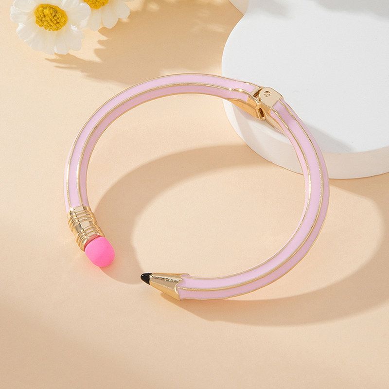 and Elegant Artistic Bracelet with a Unique European and American Light Luxury Design, Featuring a Pencil-Shaped Design That Is Fashionable and Trendy