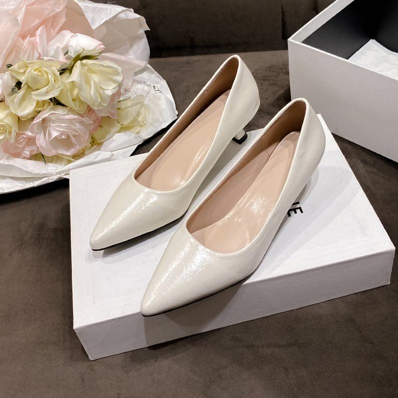 Дизайнерские остроносые универсальные туфли для通勤, туфли на одной педали, весна и лето 2025, ретро французские высокие каблуки