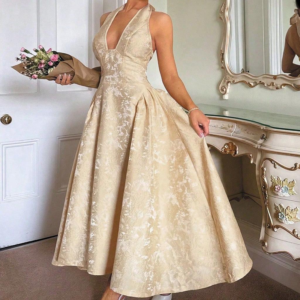 2026 V-Neck Halter Jacquard Evening Dress Elegant Backless Slim Fit