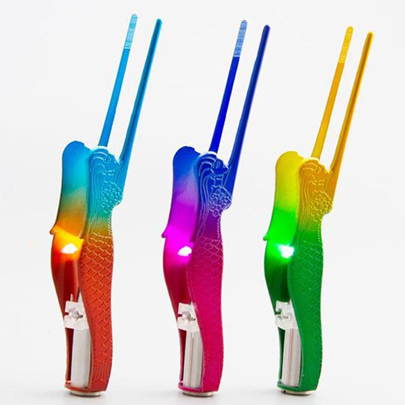 Пинцет для чистки детских ушей Мягкие щипцы для чистки ушей Светодиодная вспышка Кюретка для чистки ушной серы Инструменты для чистки ушей Удаляющая щипцы для собак