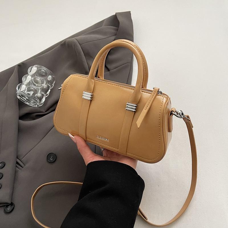 Сумка премиум-класса женская весна-лето 2025 новая модная нишевая дизайнерская на плечо, сумка-мессенджер женская портативная сумка-подушка