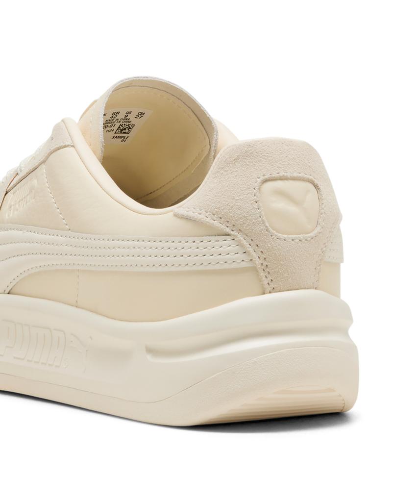 Puma Gv Специальная смесь - Миндаль:Слоновая кость / 405320-01