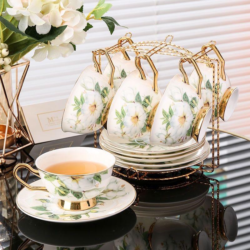 British Style Bone China Tea Cup and Saucer Set – Floral Ceramic Coffee Cup with Golden Rim and Spoon