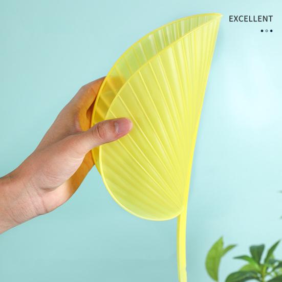 Fan Plastic Hand Shake Fan Chinese Vintage Banana Leaf Shape Summer Cooling
