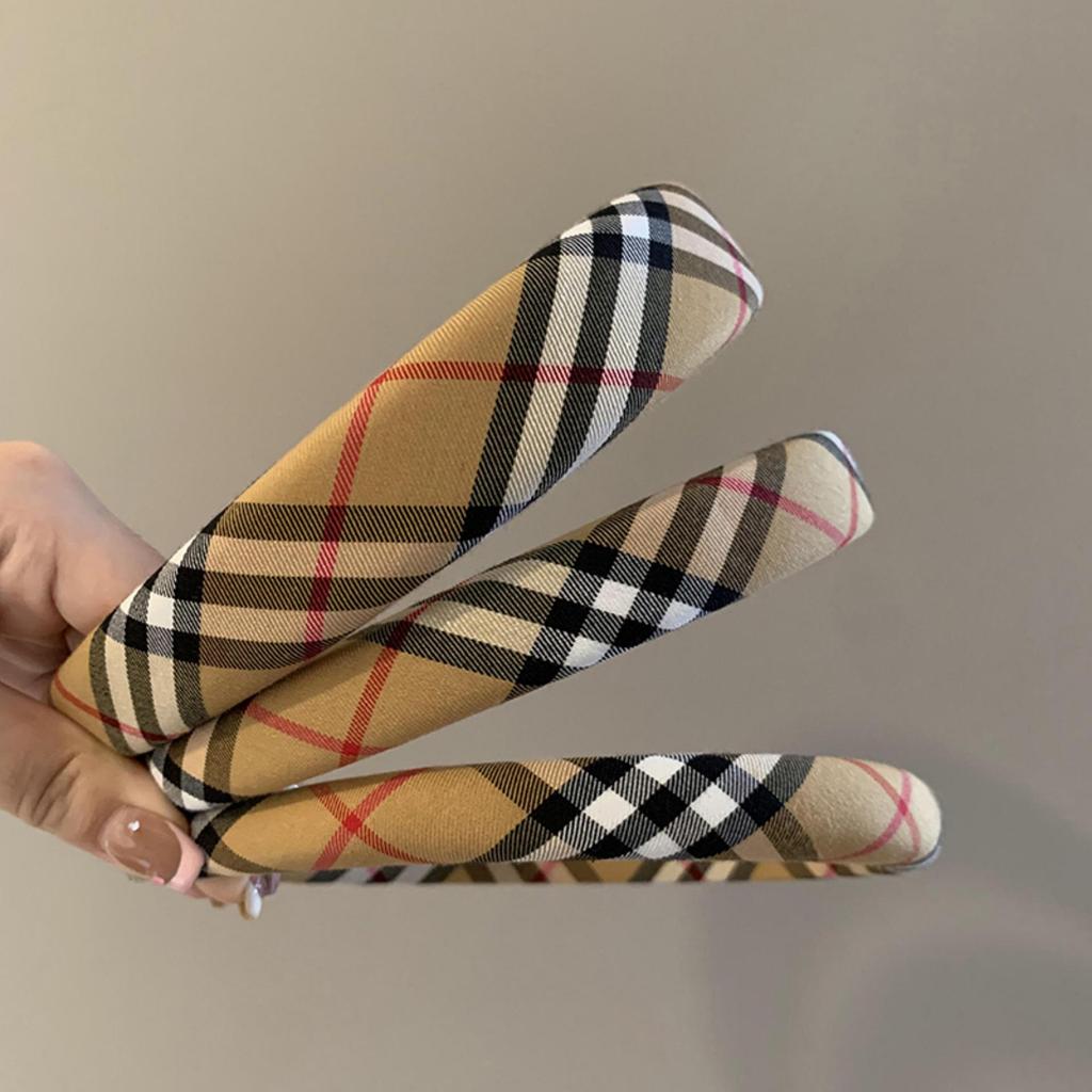 Plaid Wide-Brimmed Headband: Spring/Summer Age-Reducing Hair Accessory for Women