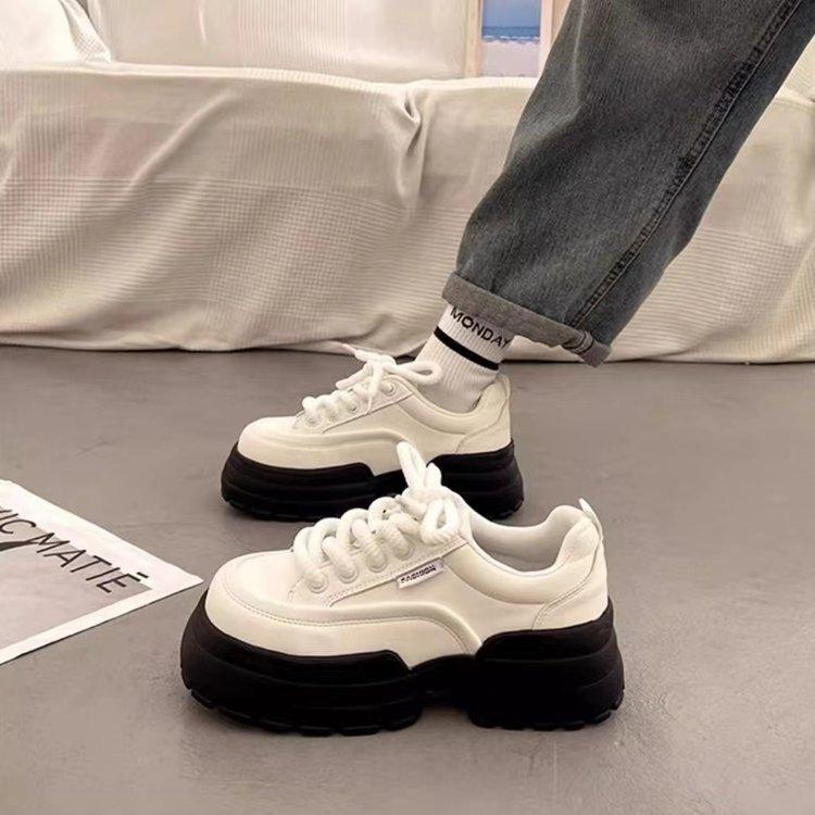 Popular Versatile Platform White Shoes Spring Niche Board Shoes Women's 2025 Spring New Height-increasing Casual Sports Shoes Women
