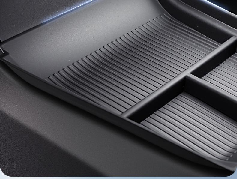 2025 Geely Boyue L Подлокотник Центральной Консоли с Отделением для Хранения и Декоративными Аксессуарами