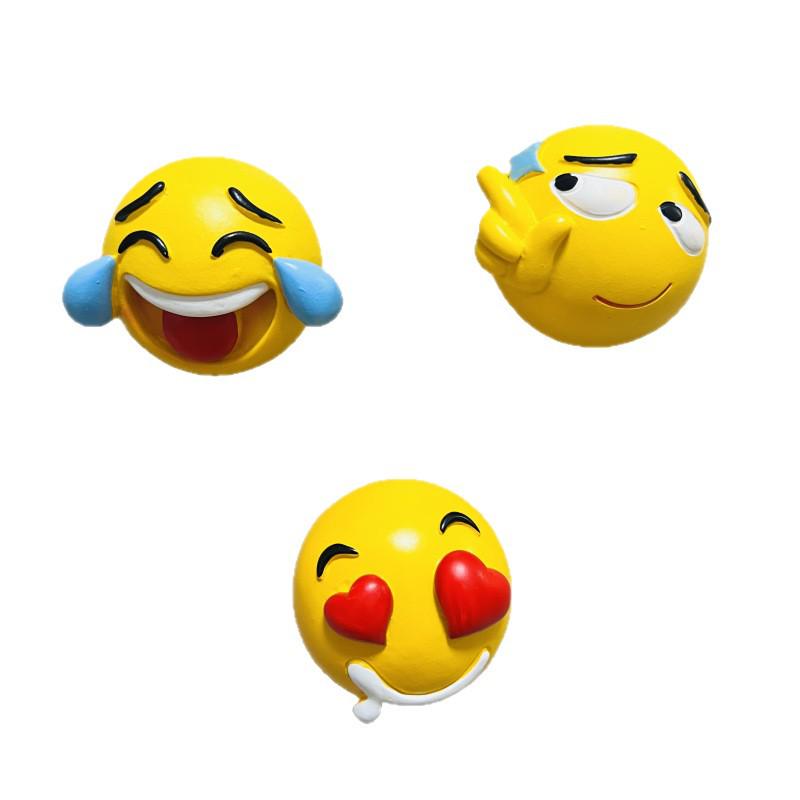 Магнит на холодильник в виде 3D эмодзи сердца - Милый подарок для лучшей подруги 'Я люблю тебя'