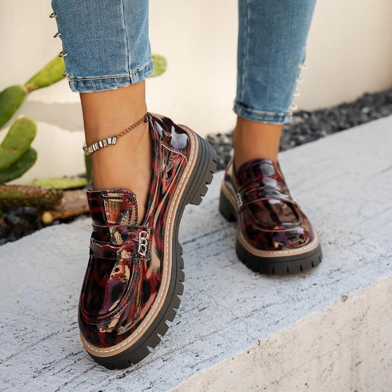 Large Size Platform Women's Small Leather Shoes Women's Spring and Autumn New Single Shoes Retro One-pedal Women's Shoes