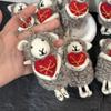 Подвеска-брелок из шерстяного войлока в виде овечки - Высокоценный подарок, изготовленный в Непале