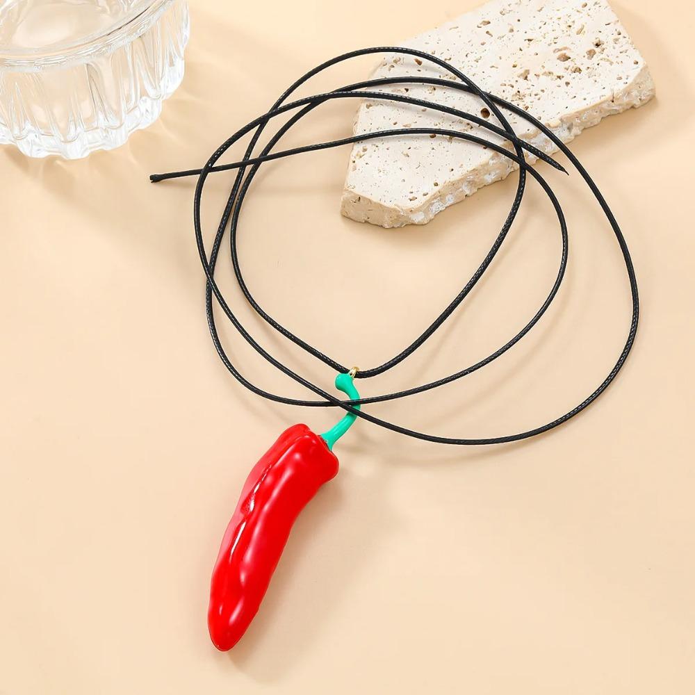 Simple Simulated Chili Necklace Cute Simulated Vegetable Collar New Red Pepper Pendant Necklace