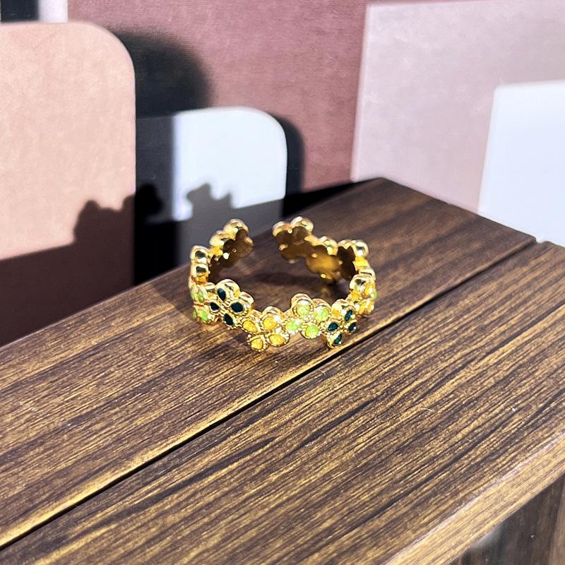 2026 Sweet and Cool Colorful Drip Glaze Temperament Court Style Retro Ring Female Flower Niche Ring