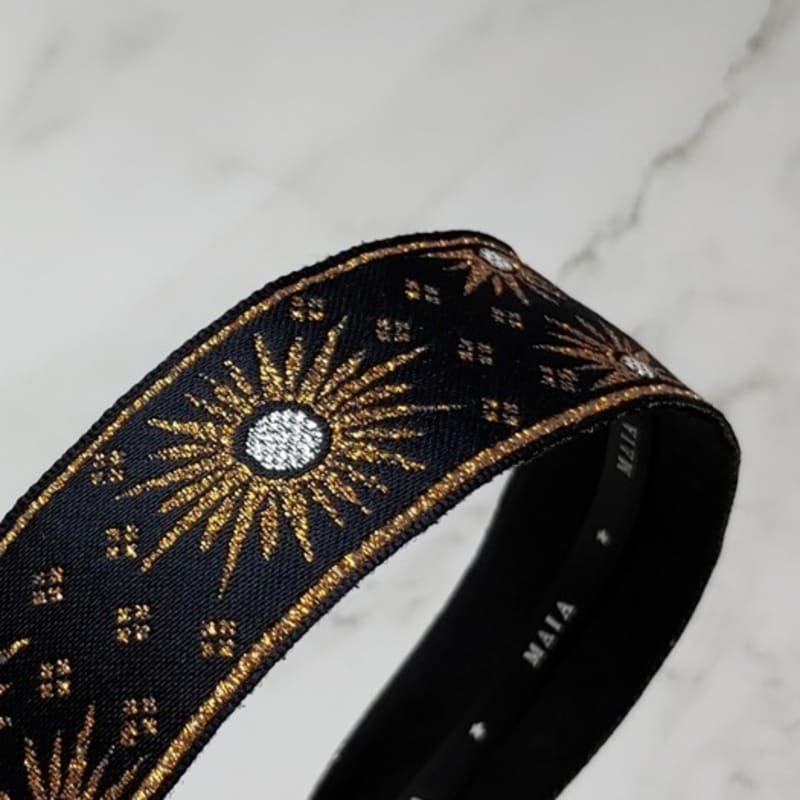 MAIA Ретро повязка на голову с жемчугом - Коричневая