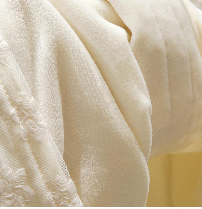 Women's Fleece-Lined Lace Top with Stand-Up Collar - Autumn/Winter Embroidered Mesh Long Sleeve Slim Fit Shirt