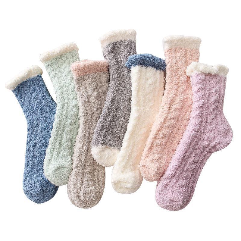 5 Pairs of Female Autumn and Winter Add Velvet and Thick Warm Home Floor Sleep In The Tube Moon Socks