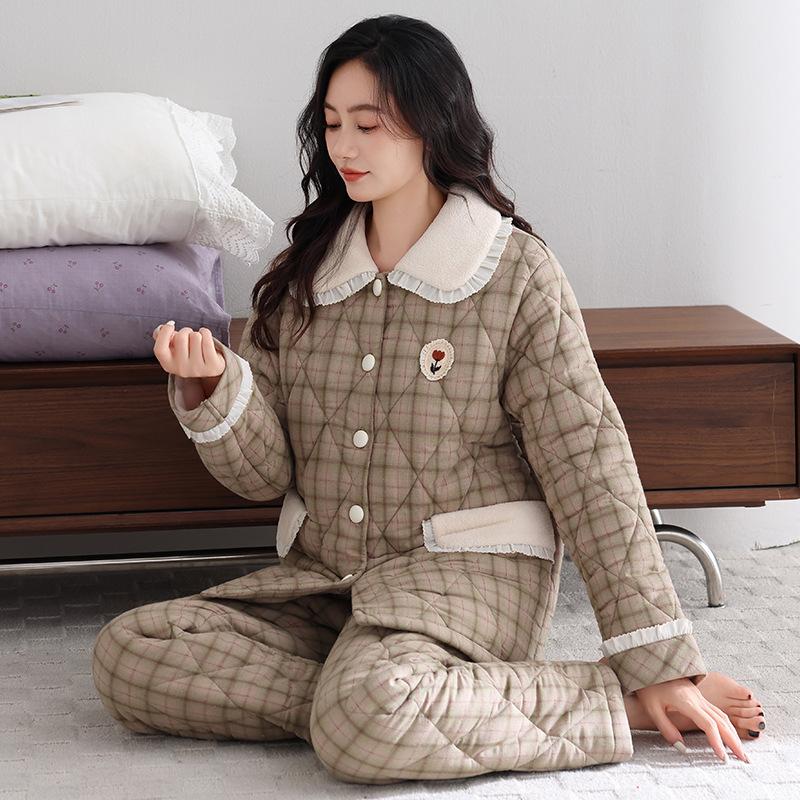 Winter pajamas women's new woven plaid clip padded jacket three-layer warm suit velvet thickened outer wear loungewear