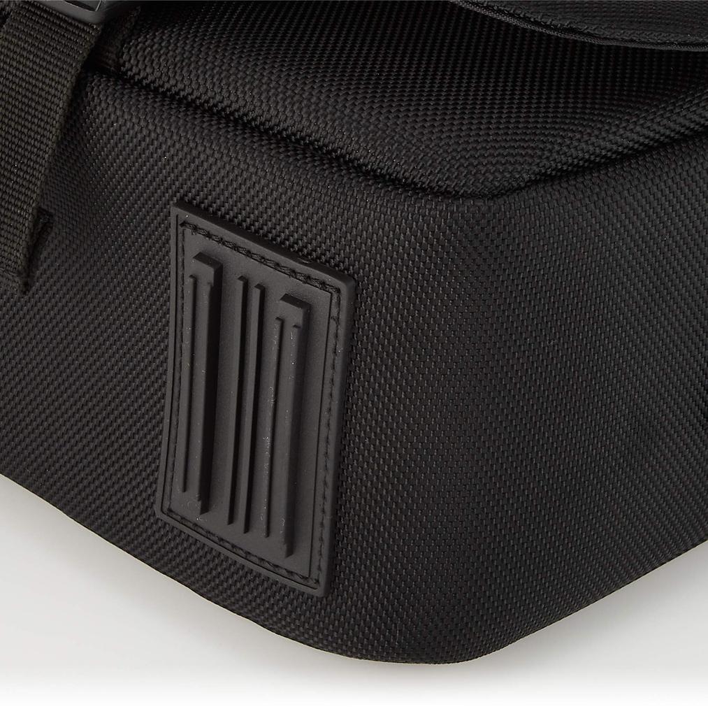 ELECOM Mirrorless camera single-lens case/2WAY/Black DGB-S017BK