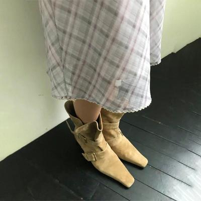 Ins корейский нишевый ремень пряжка ботинки мартин женские 2025 новые складные квадратный носок французские короткие ботинки модные ботинки