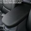 Черный кожаный чехол на центральную консоль для подлокотника Toyota RAV4 2019-2024