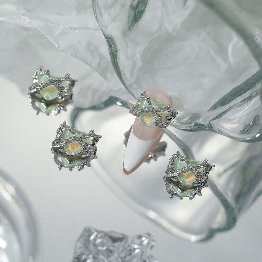 5 шт./набор Принадлежности для ногтей Хэллоуин Сердечки Украшения для ногтей Маникюрный материал Шармы для нейл-арта Хэллоуин Сердечки Аксессуары для ногтей