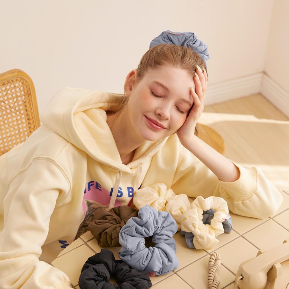 Большая резинка-скранчи для волос Mellotory Cushion (Голубое небо)