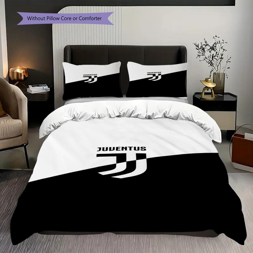 Cristiano's Juventus Journey Three-piece set (1 * duvet cover + 2 * pillowcase, without core) Bedding set Christmas birthday gift