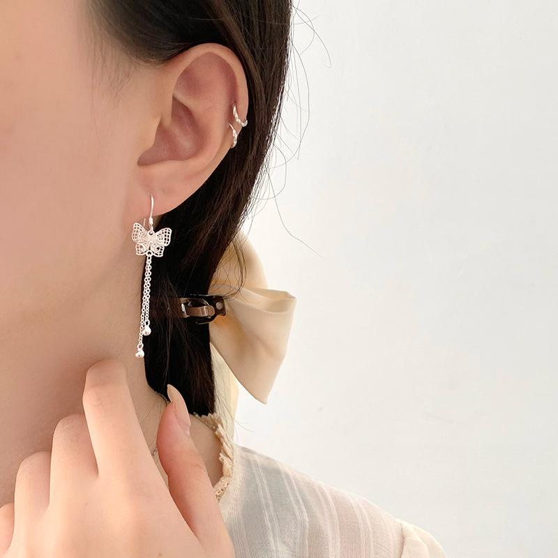 Exquisite Butterfly Flower Tassel Earrings for Women's Elegant Temperament and Slim Long Ear Hooks