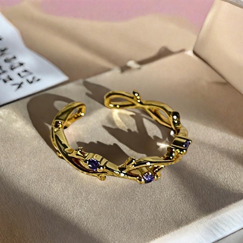 Blind Box Pair, Peach Blossom Dripping Oil Butterfly Ring, Medieval French Retro Niche Design, Light Luxury Ring For Women