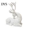 Изысканные домашние аксессуары 3D-печатная фигурка оленя, Белая скульптура сидящего оленя с рогами, Акценты Минималистичный рождественский настольный декор