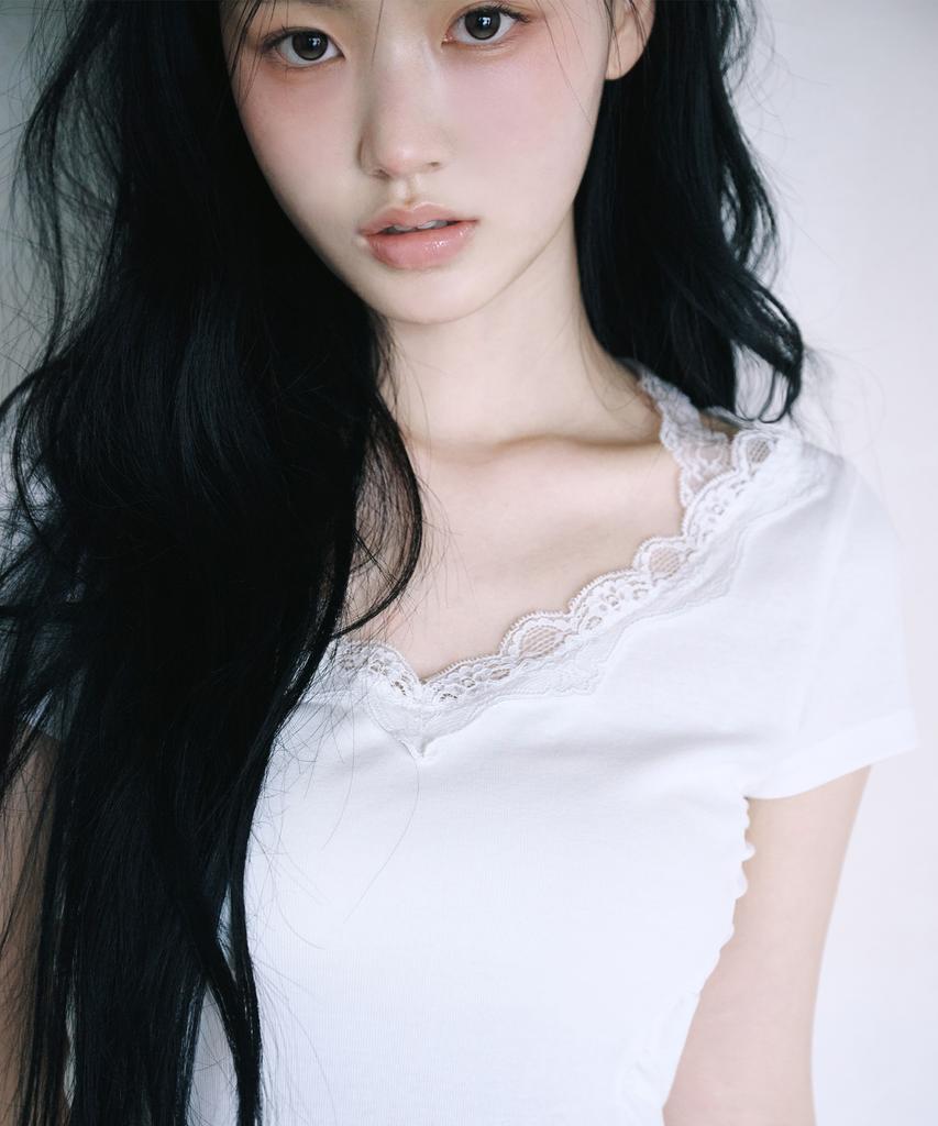 Кружевной топ Leijeumiya Lily с завязками на шее [Белый]