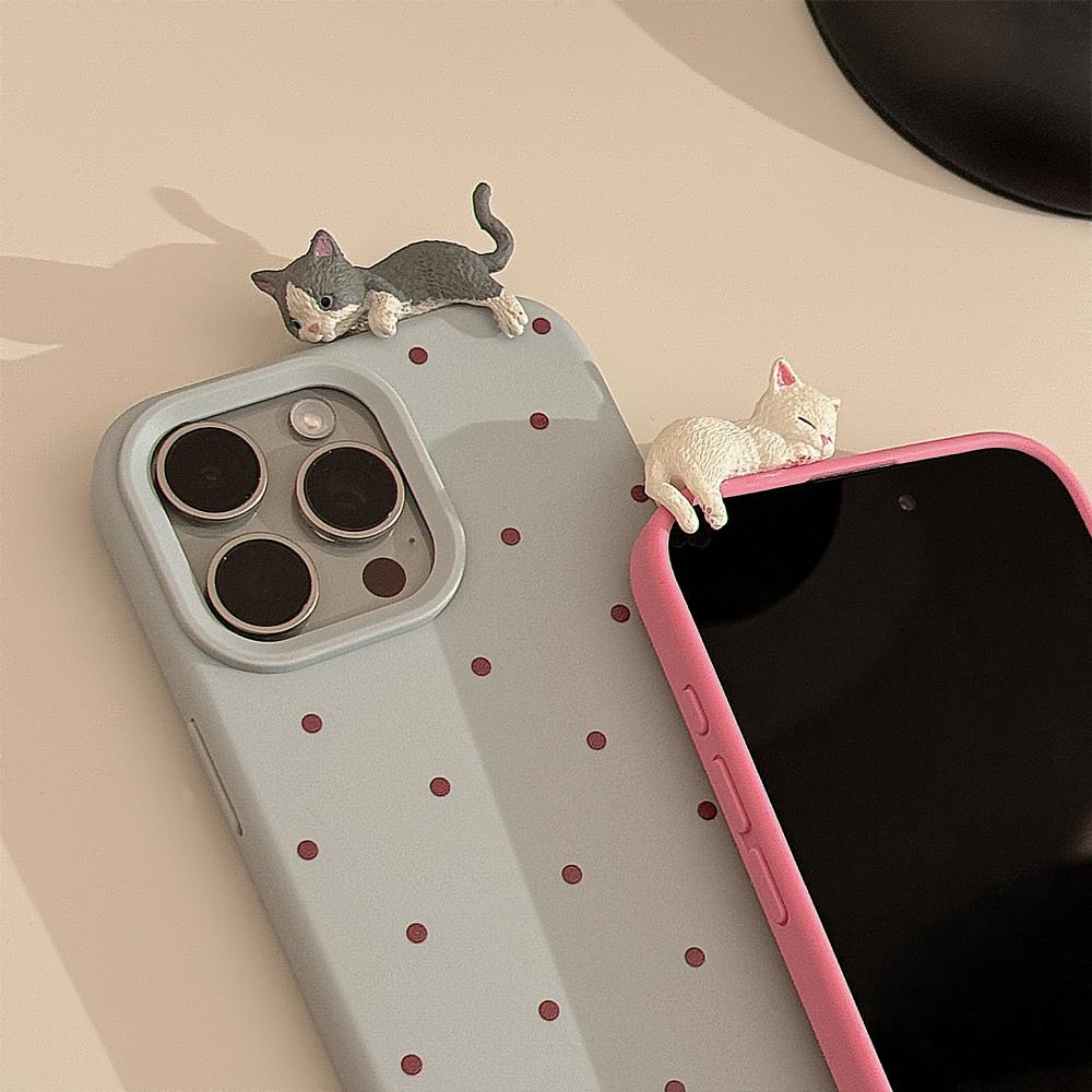 Милый 3D-дизайн лежащего кота для IPhone 17 и Apple 15 Pro Max, Простой модный чехол для телефона в горошек