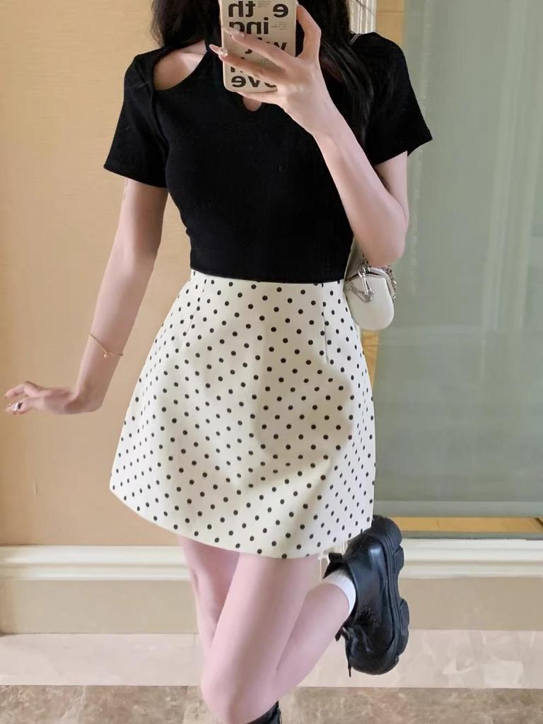 Женская юбка-трапеция большого размера в черный горошек, короткая - Универсальная, облегающая бедра, Подходит для миниатюрных, для весны/осени