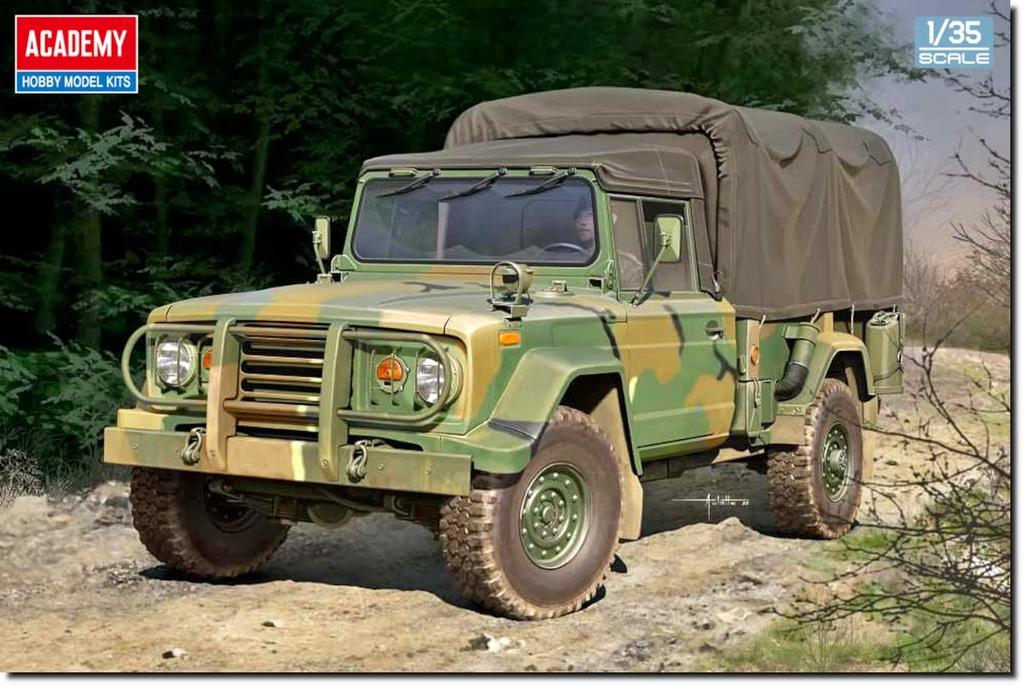 Academy 1/35 South Korean Army K311A1 Cargo Truck Plastic Model 13551