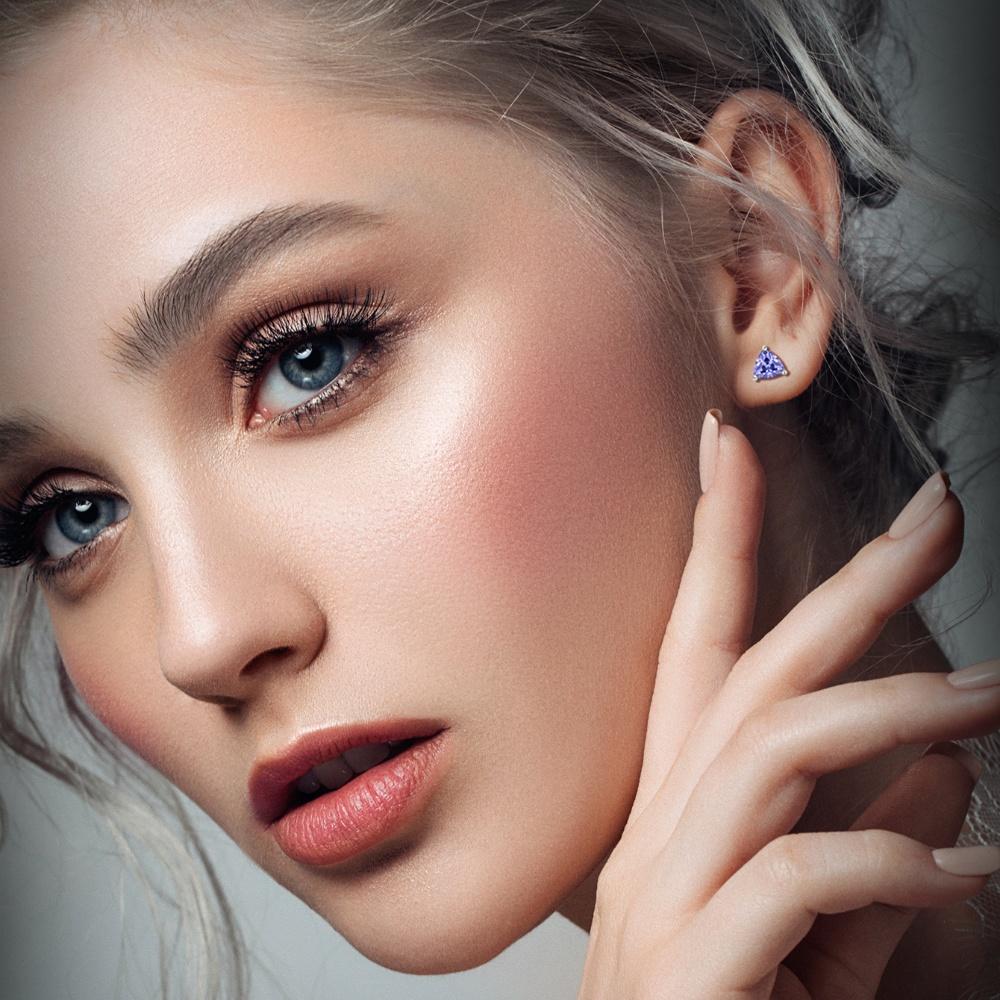 Серьги-гвоздики с танзанитом, женские серебряные треугольные серьги