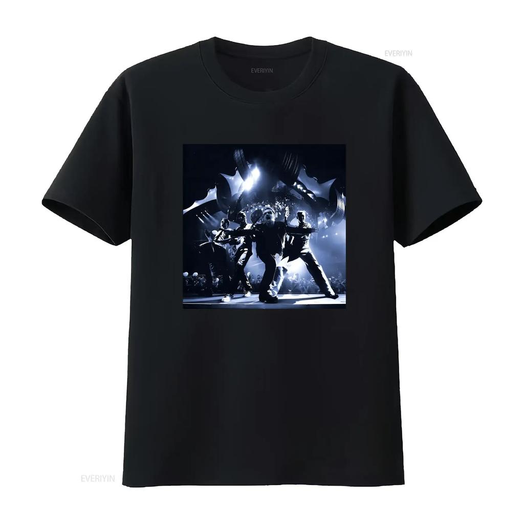 U2 360 Tour 2011 Concert T Shirt Mens Small with Large Print Rock Band Performance Design vinta