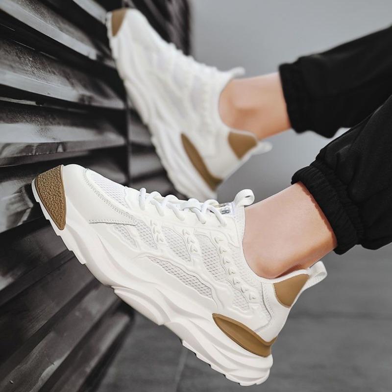 Summer Men Shoes New Breathable Mesh Sneakers Men Trend Versatile Small White Shoe Thick-sole Sports Shoes Casual Dad Shoe Plus