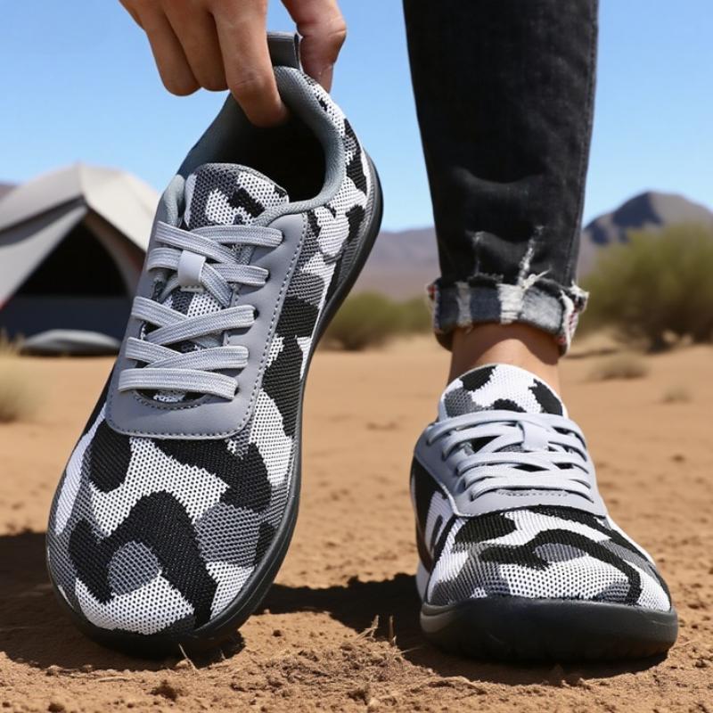 Wide Toe Sneakers for Men Breathable Soft Sole Camouflage Walking Shoes New Military Training Special Off-road Flat Men's Shoes