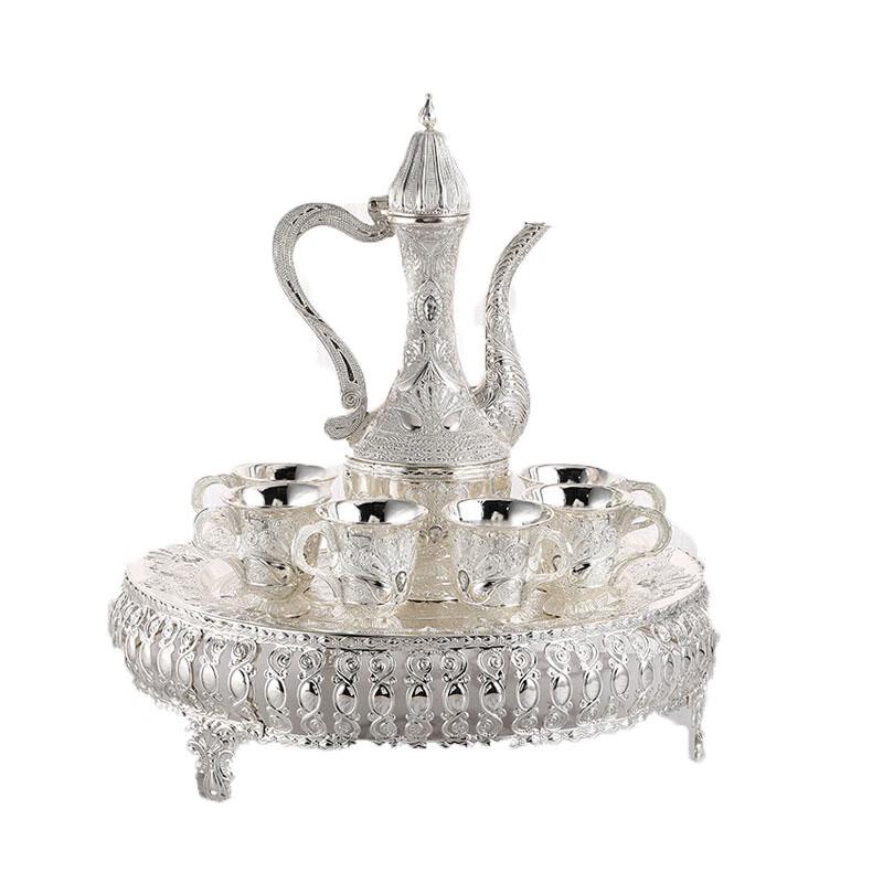 European Style Gold Metal Wine Set