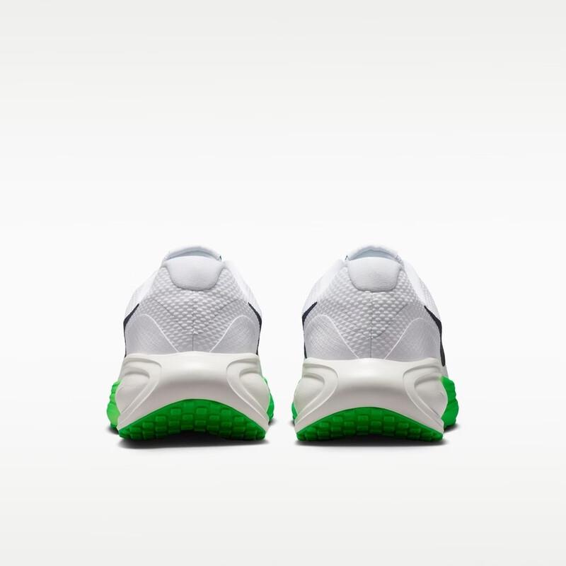 Nike Мужские беговые кроссовки Revolution 8